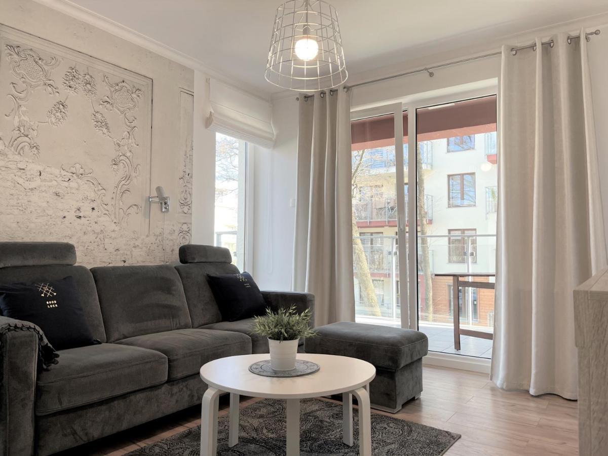 Apartament Polanki Z Basenem Blisko Plazy Apartment โควอบเซก ภายนอก รูปภาพ