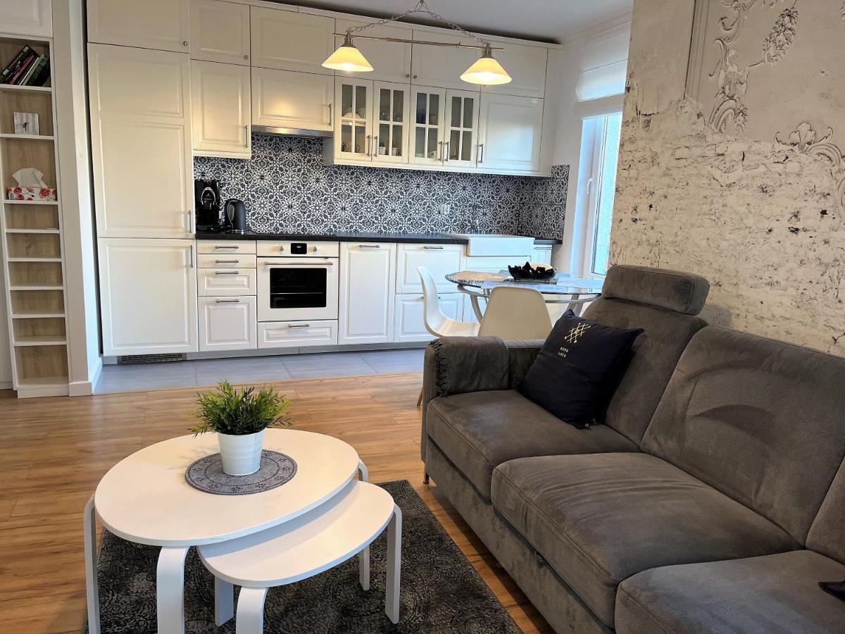 Apartament Polanki Z Basenem Blisko Plazy Apartment โควอบเซก ภายนอก รูปภาพ
