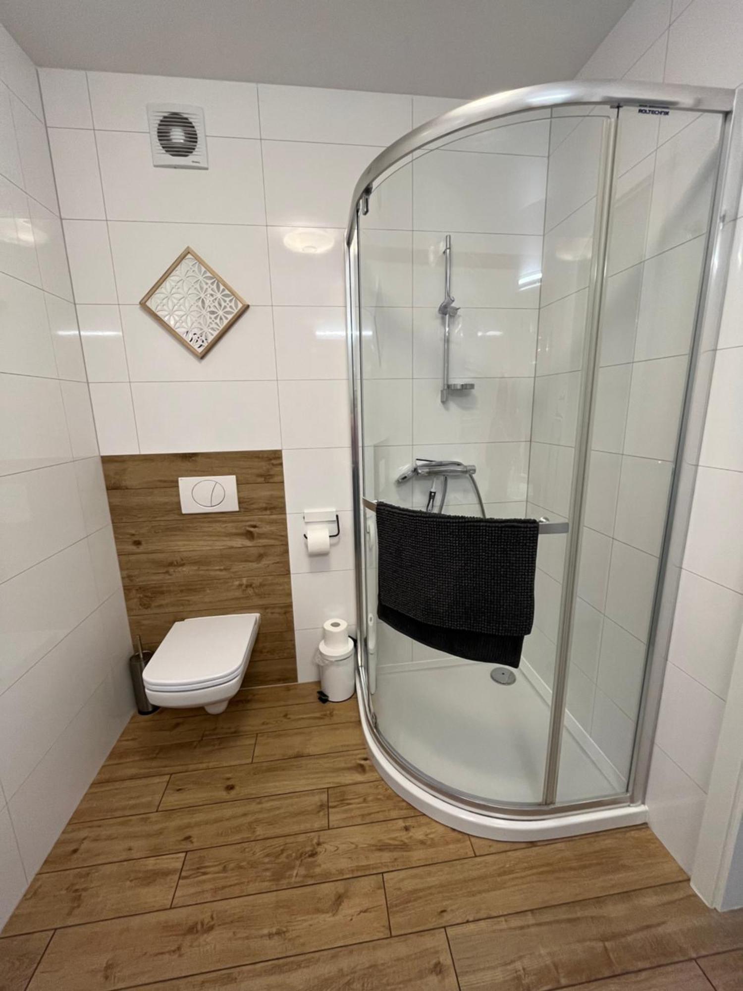Apartament Polanki Z Basenem Blisko Plazy Apartment โควอบเซก ภายนอก รูปภาพ